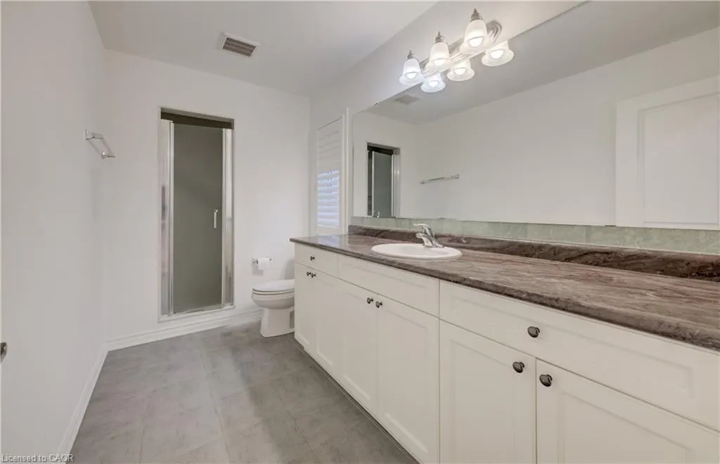 52 Pointer Street
