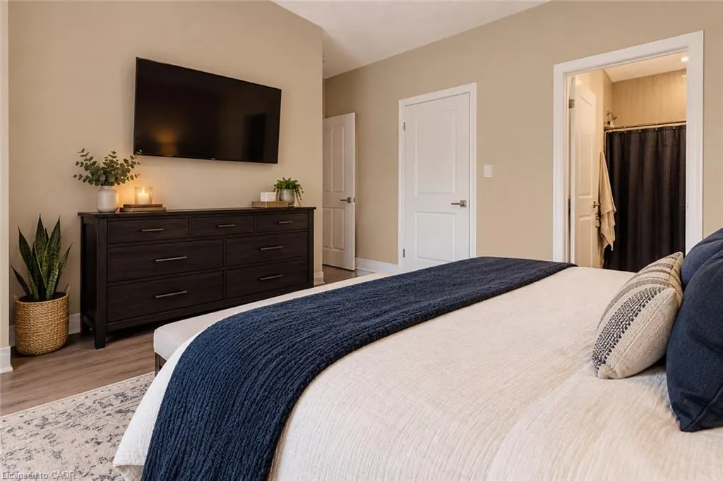 25 Isherwood Avenue #68