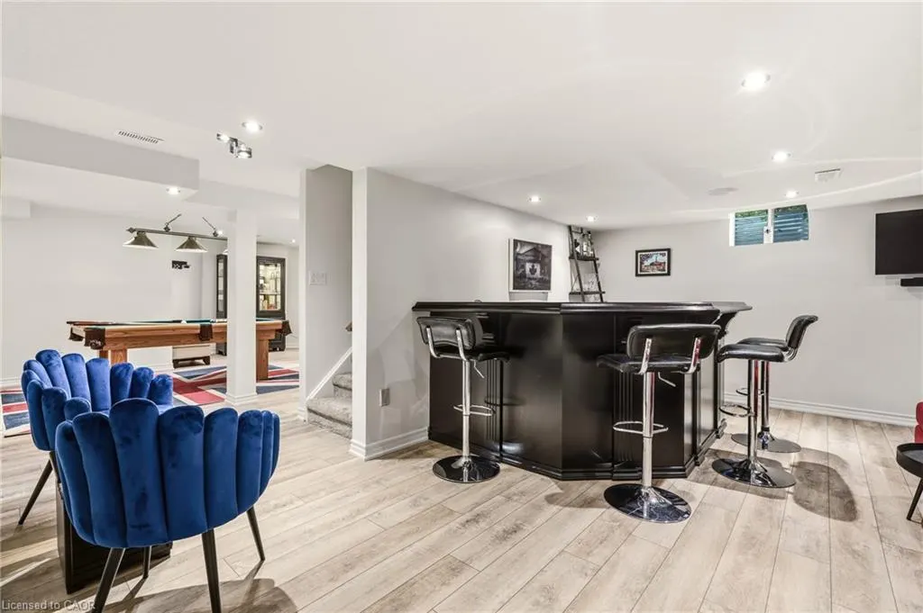 536 Cusick Circle