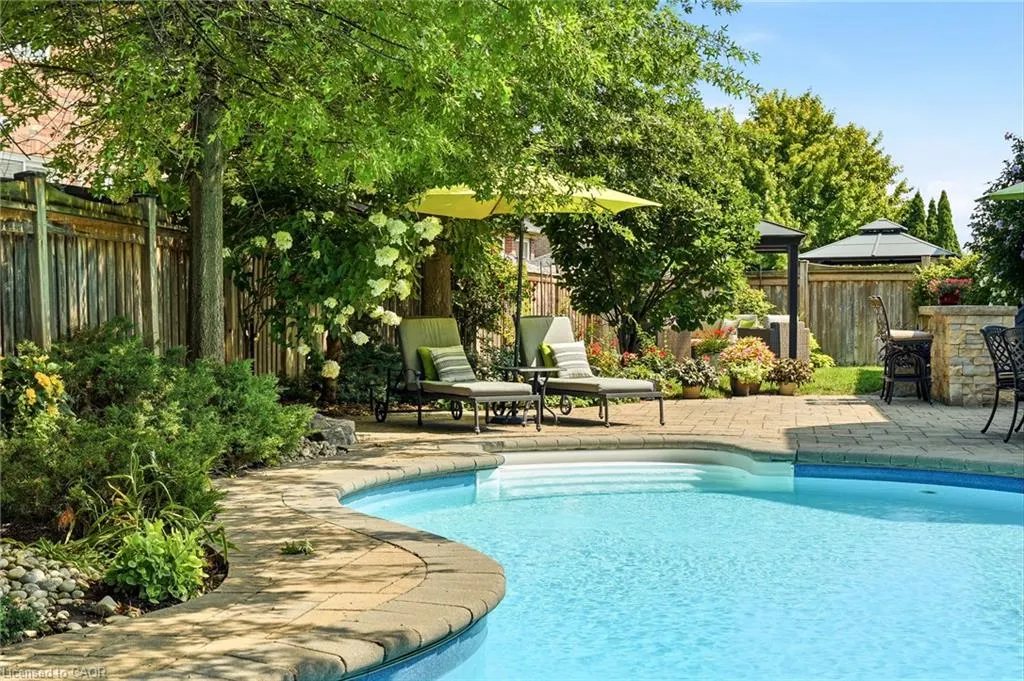 536 Cusick Circle