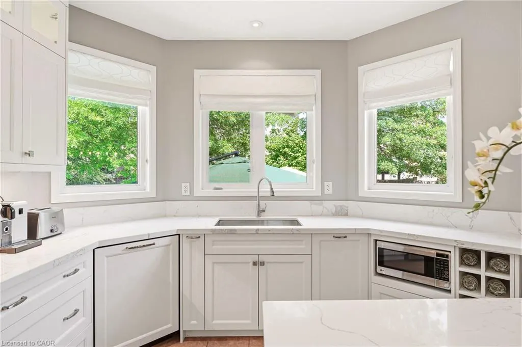 536 Cusick Circle