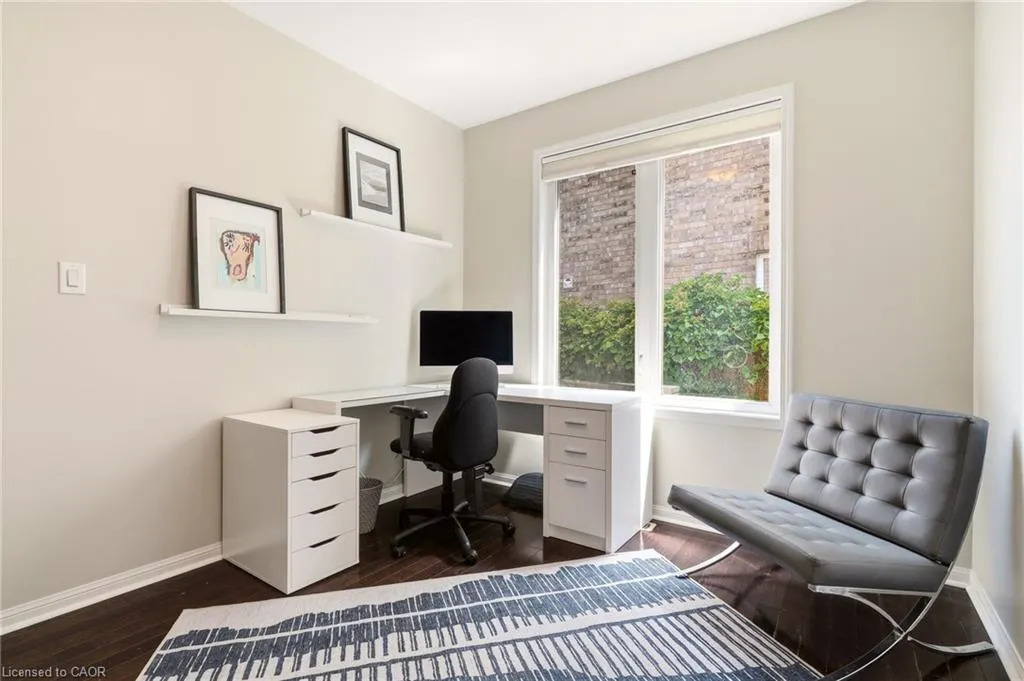 536 Cusick Circle