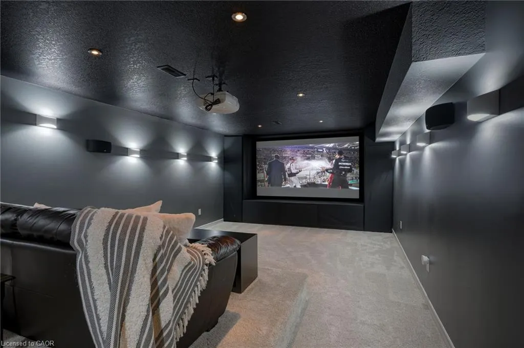 536 Cusick Circle
