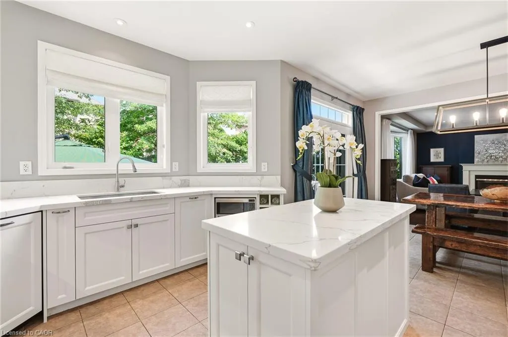 536 Cusick Circle