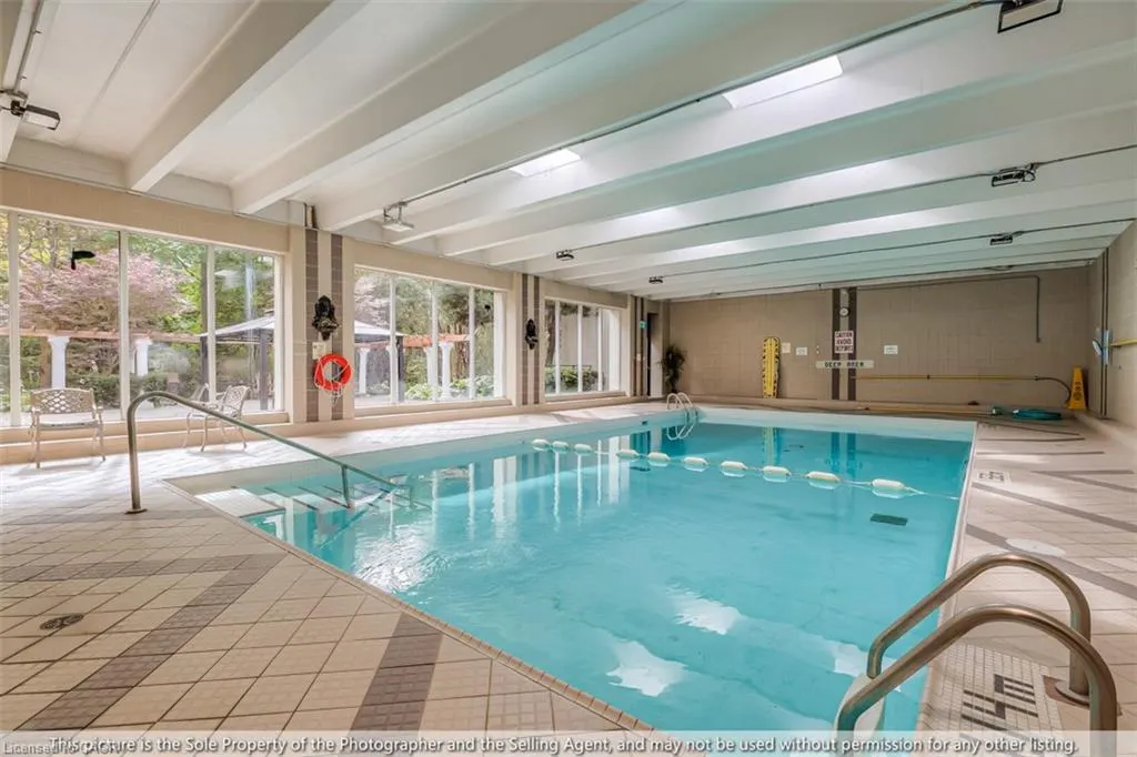 3695 Kaneff Crescent #612