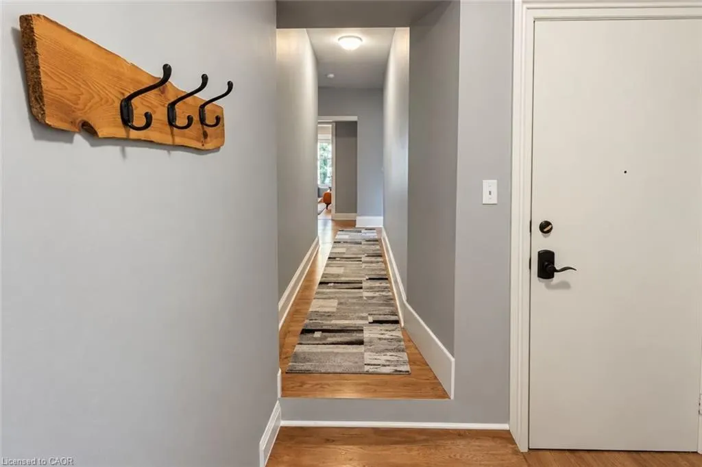 59 Bruce Street #Upper Apt #3