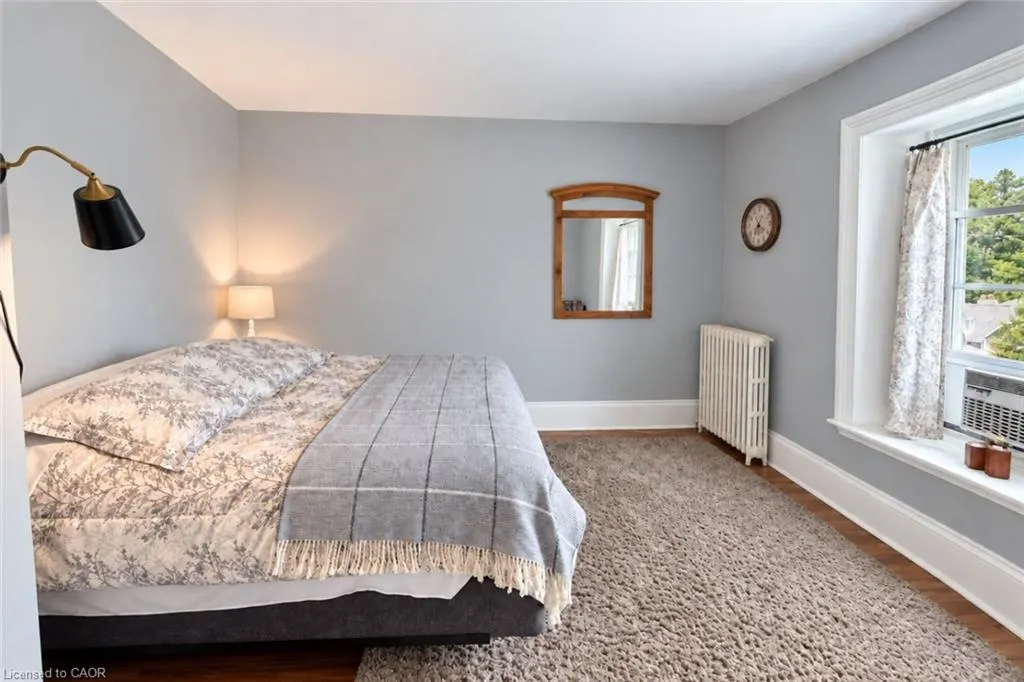59 Bruce Street #Upper Apt #3