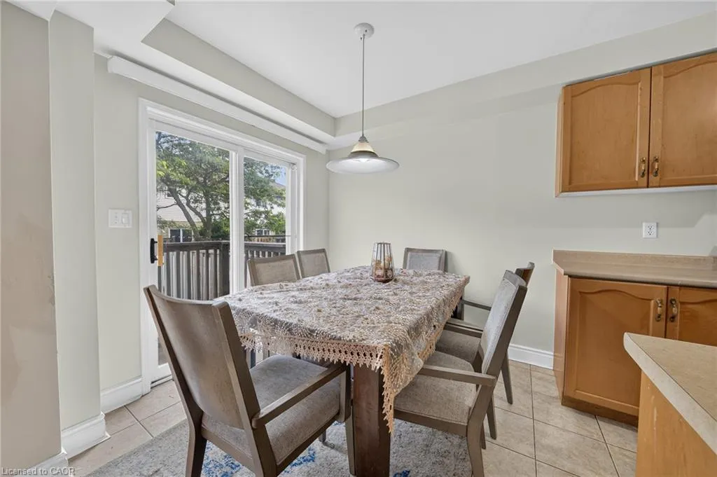 800 Paramount Drive #77