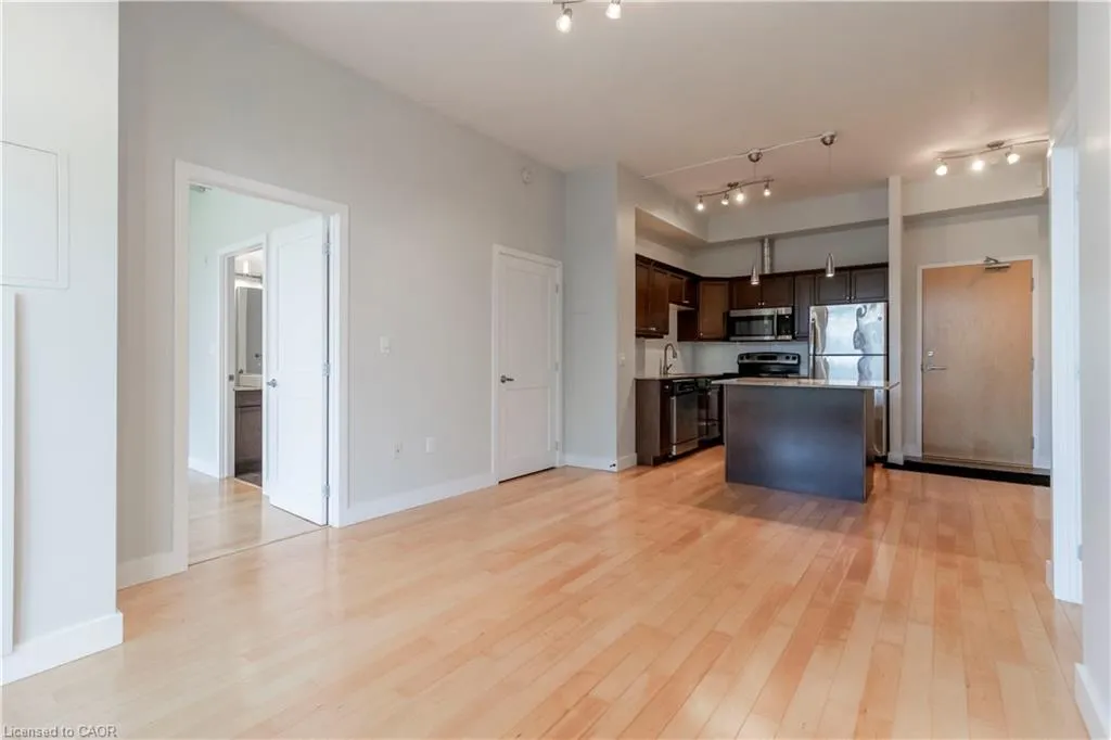 42 Bridgeport Road E #301