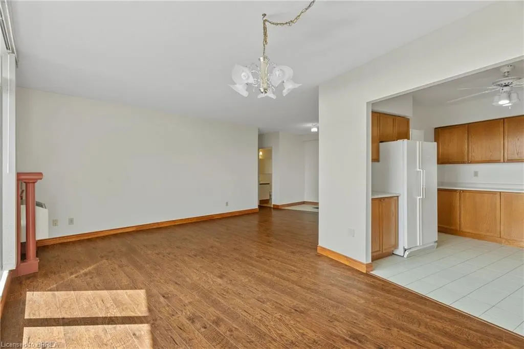 9 Bonheur Court #905