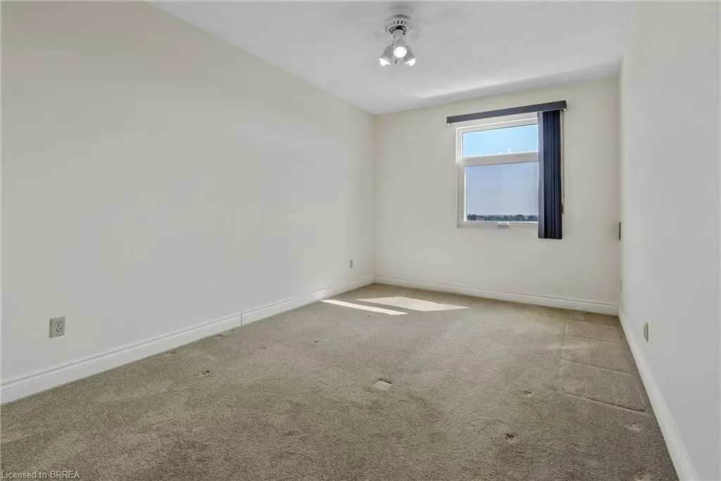 9 Bonheur Court #905