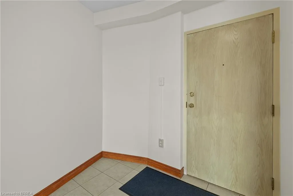 9 Bonheur Court #905