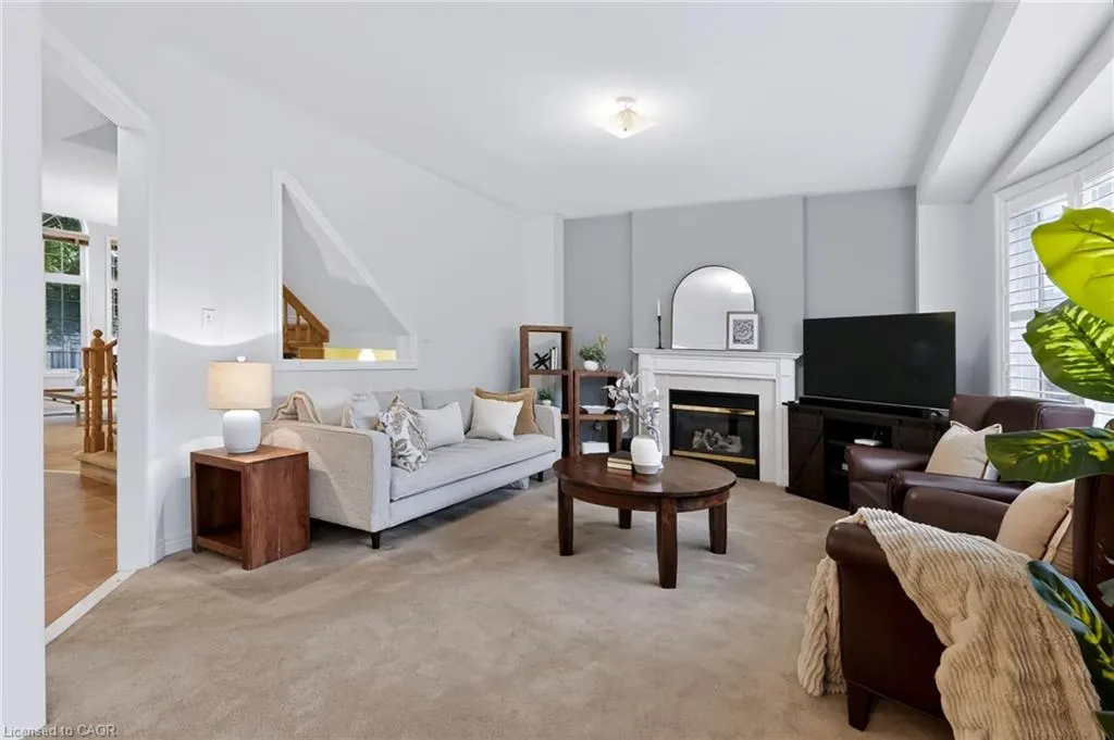 2254 Dunforest Crescent
