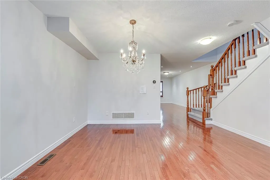2280 Baronwood Drive #18
