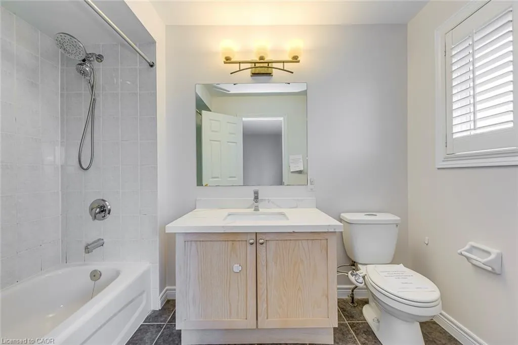 2280 Baronwood Drive #18