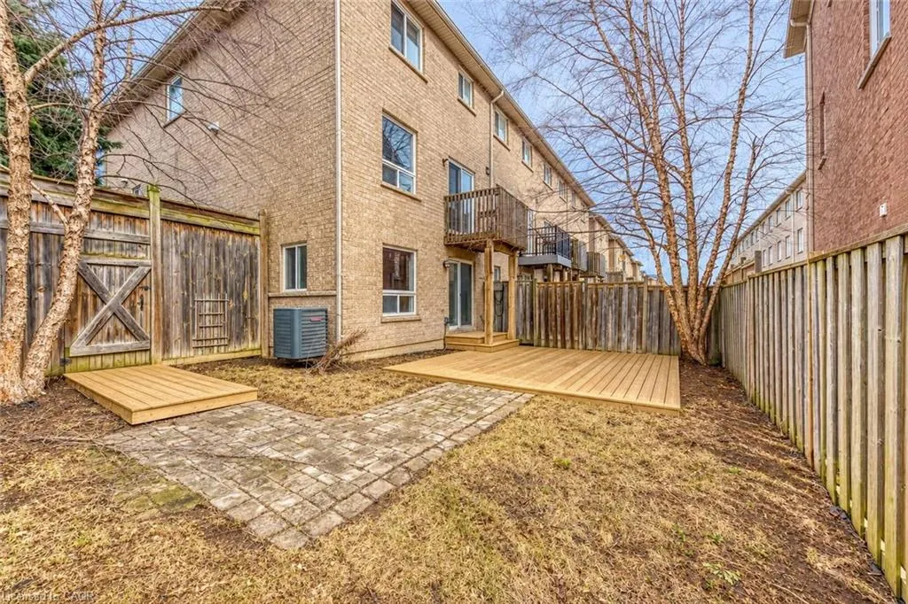 2280 Baronwood Drive #18