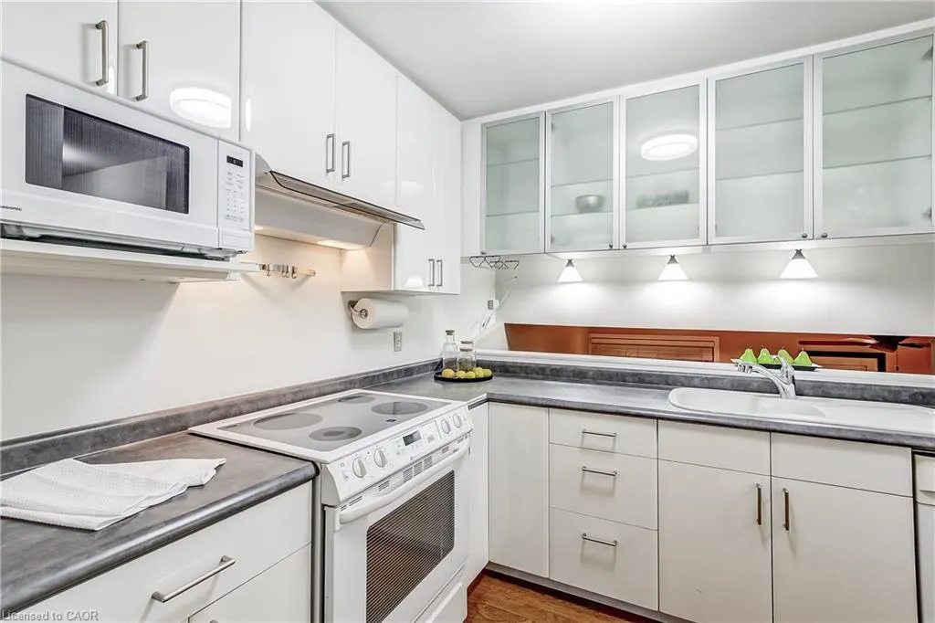 1580 Kerns Road #1