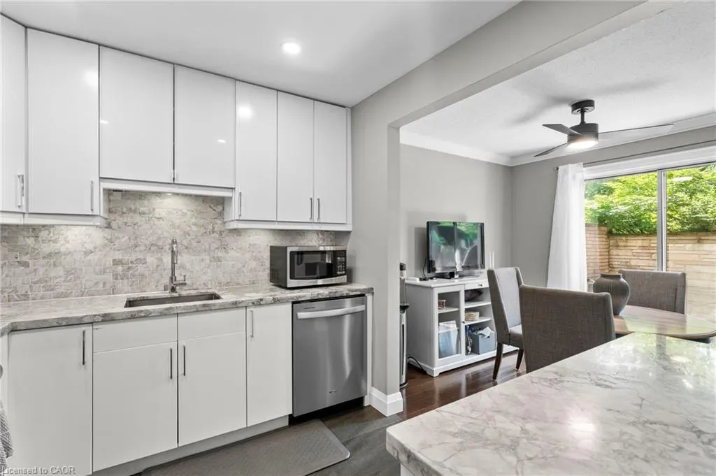 685 Francis Road #1