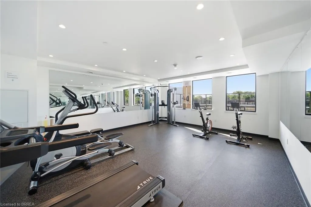 7 Erie Avenue #202