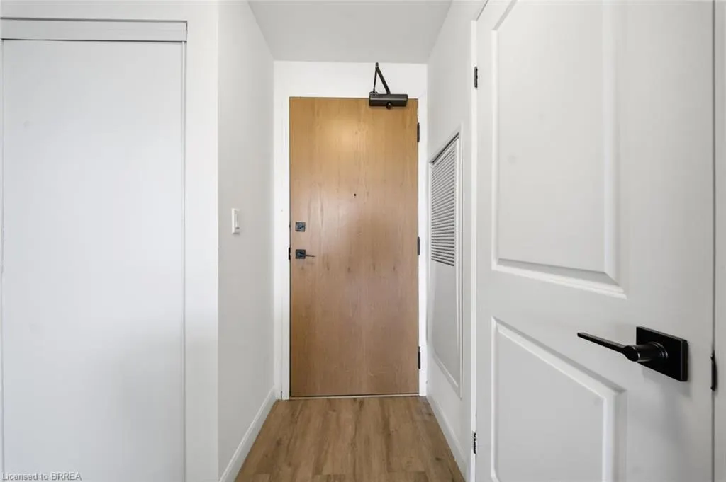 7 Erie Avenue #202