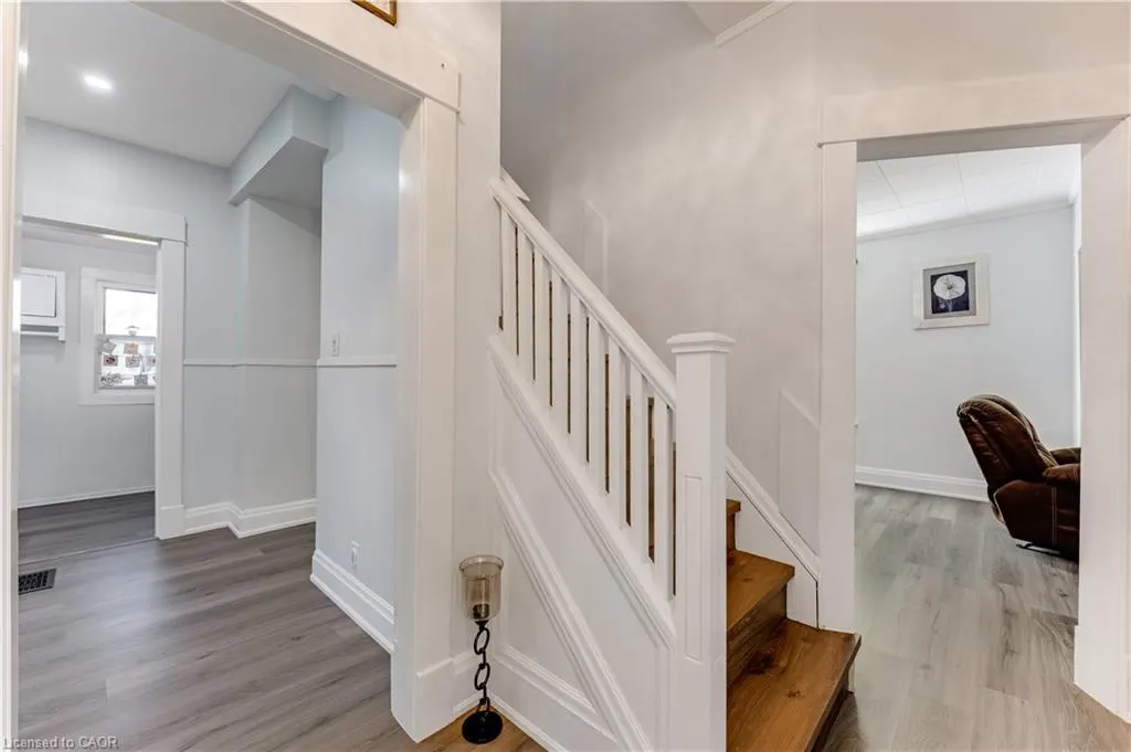 116 Victoria Avenue