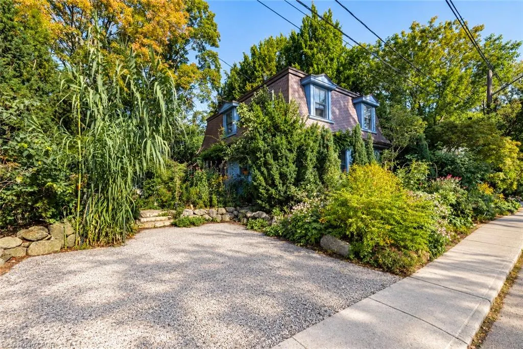 43 Burnet Street