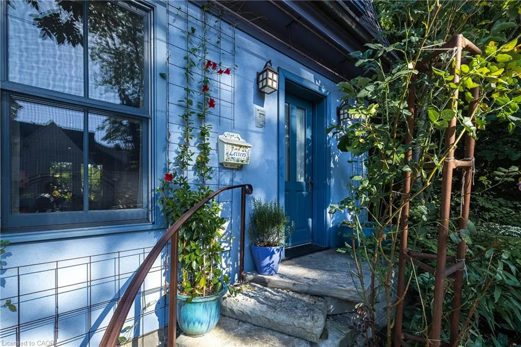 43 Burnet Street