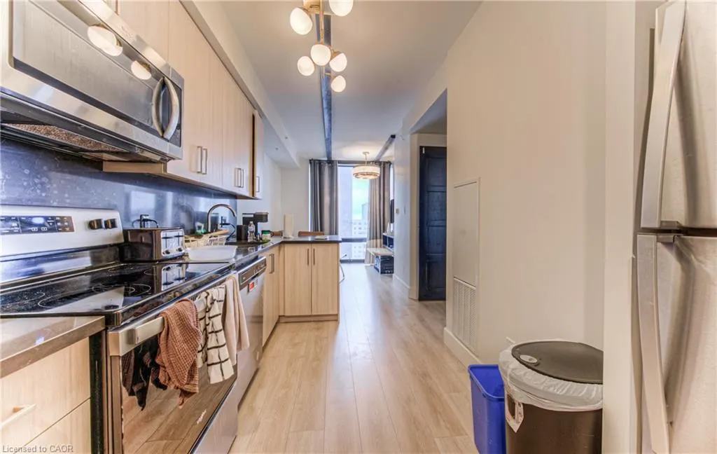 145 Columbia Street W #1210