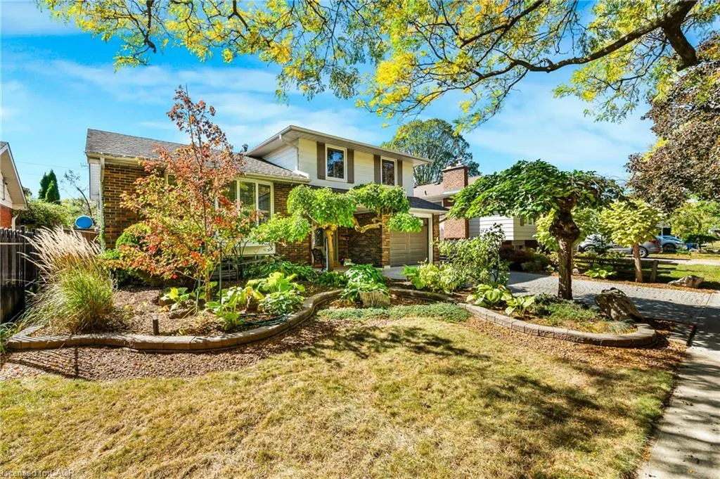 588 Louise Drive