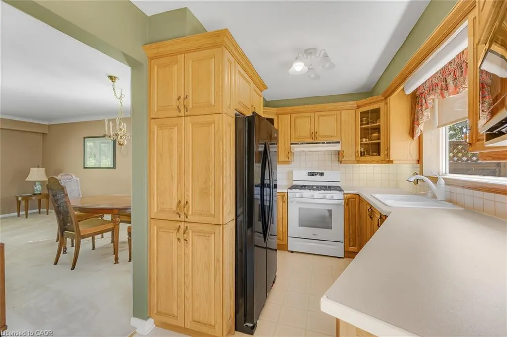 588 Louise Drive