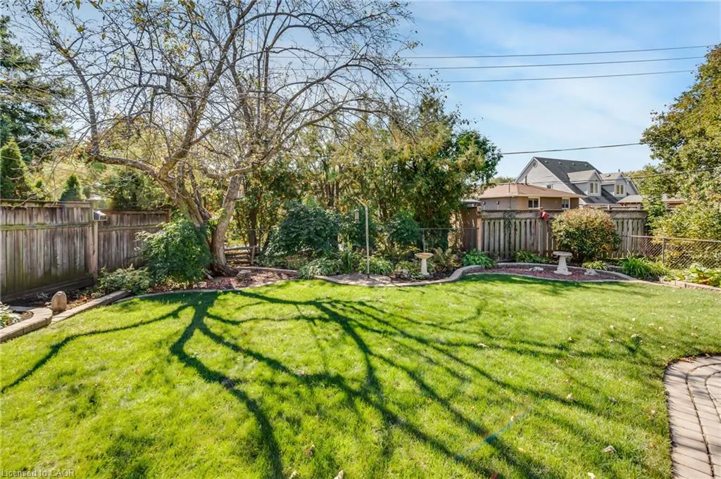 588 Louise Drive