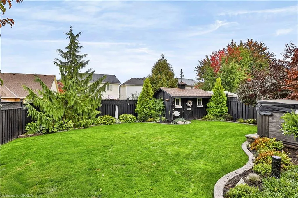30 Waldie Crescent