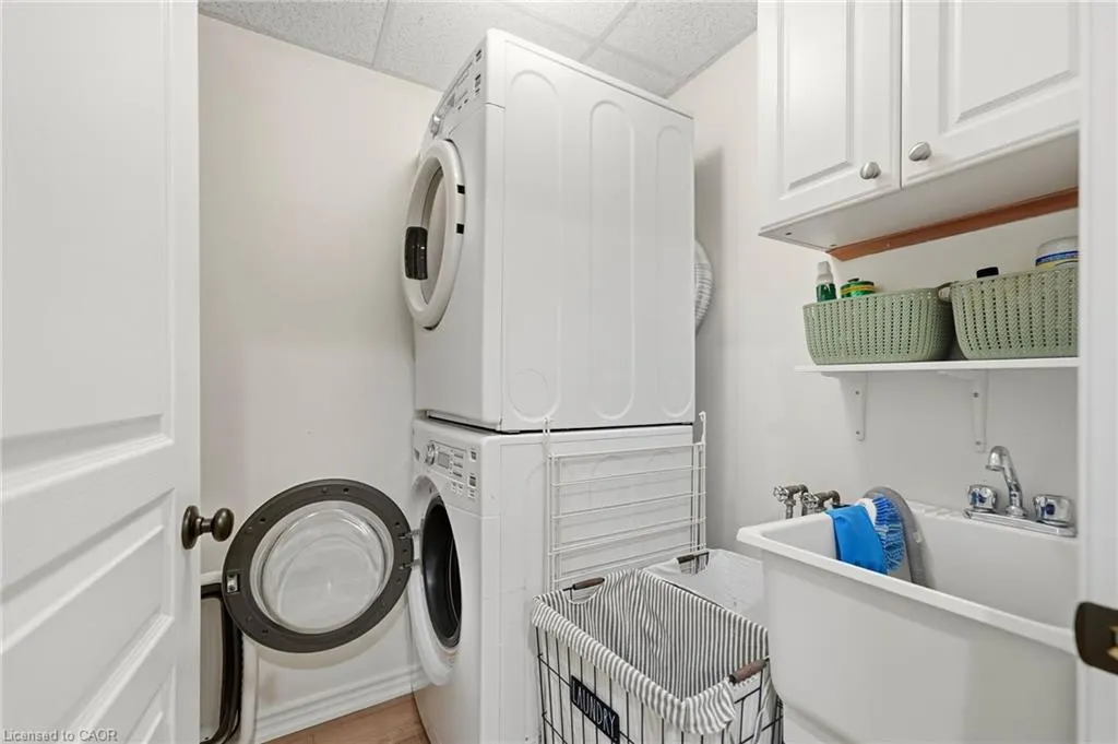 391 Plains Road E #211