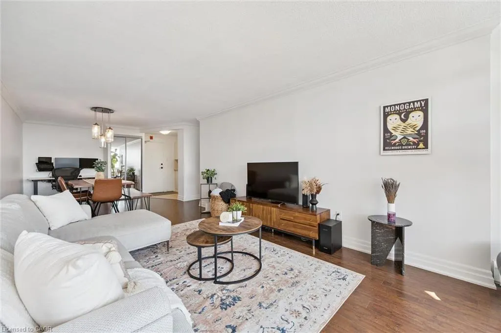 55 Yarmouth Street #903