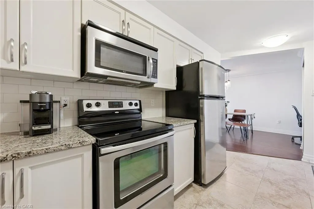 55 Yarmouth Street #903