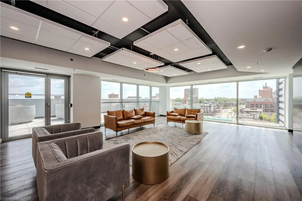 60 Frederick Street #2913