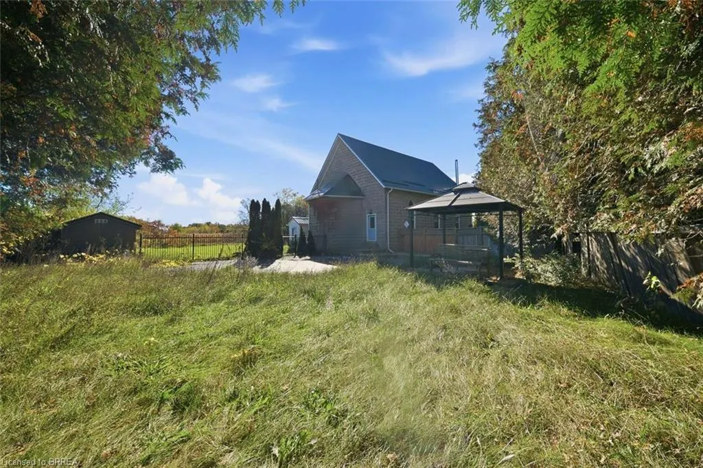 205 Norfolk County #45 Road