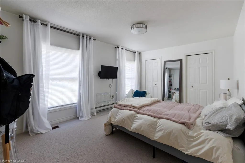258 Shoreacres Road