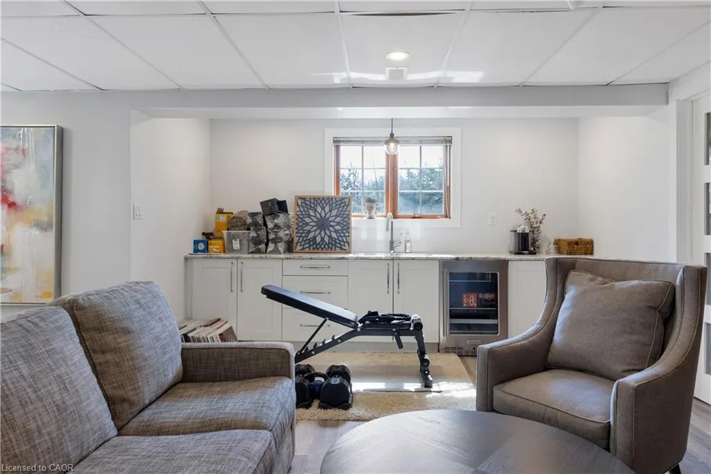 258 Shoreacres Road