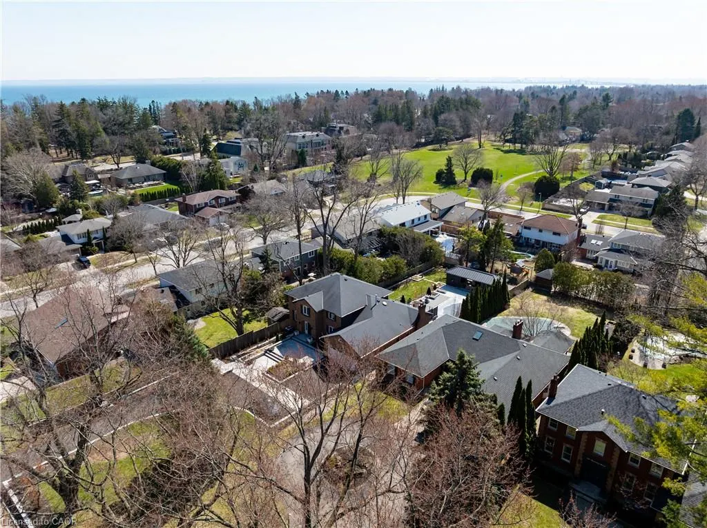 258 Shoreacres Road