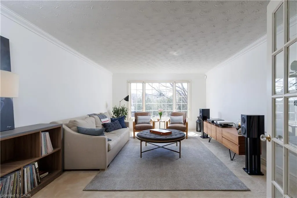 258 Shoreacres Road