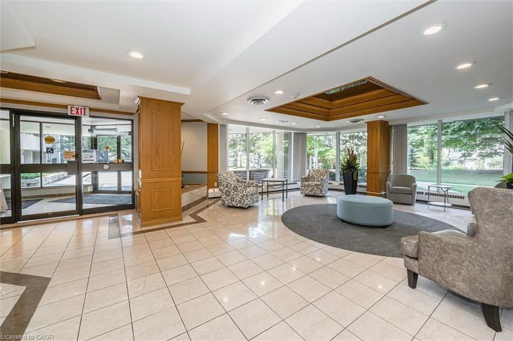 6 Willow Street #602