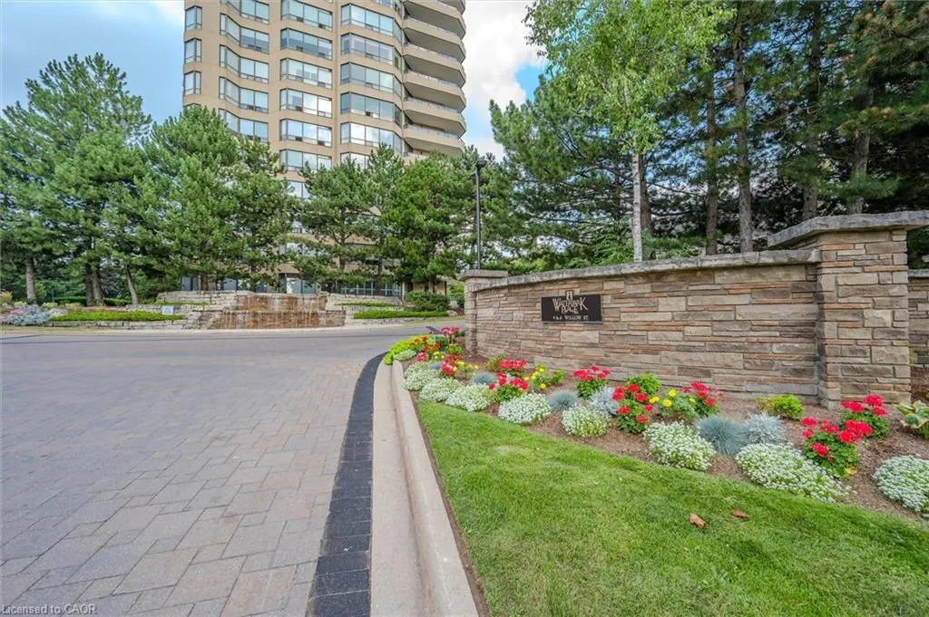 6 Willow Street #602