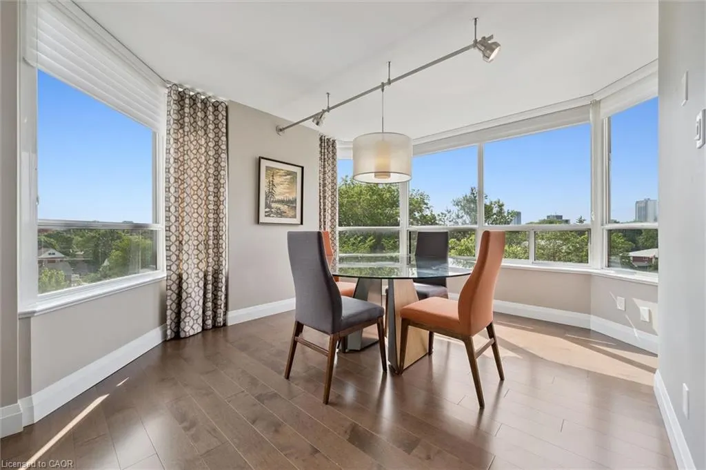 6 Willow Street #602