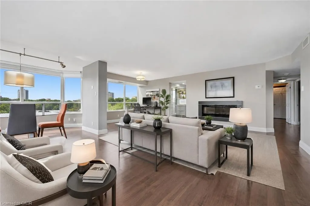 6 Willow Street #602