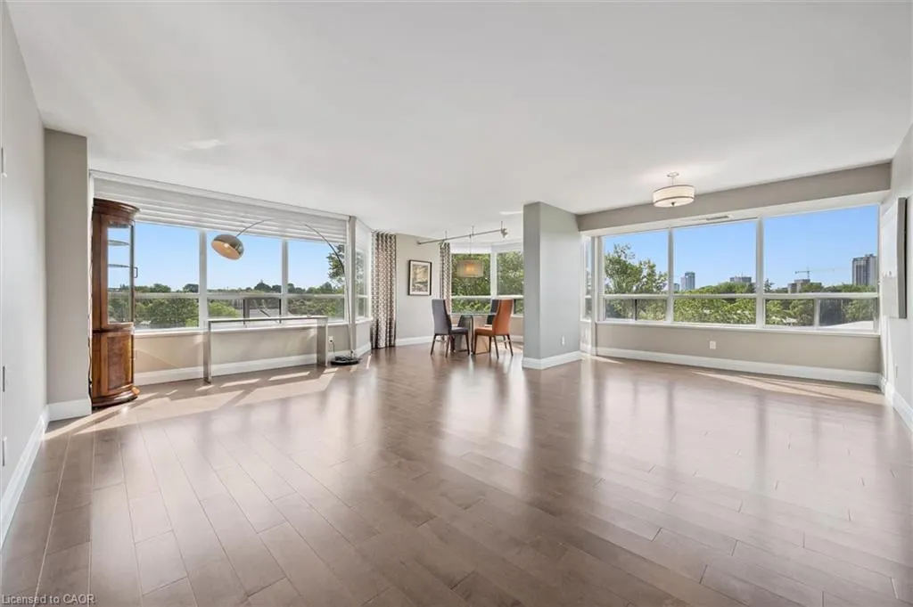 6 Willow Street #602