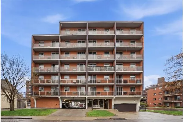 30 Summit Avenue #401