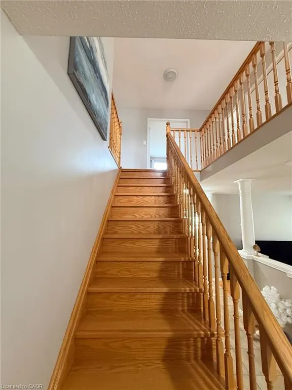 424 Newport Drive