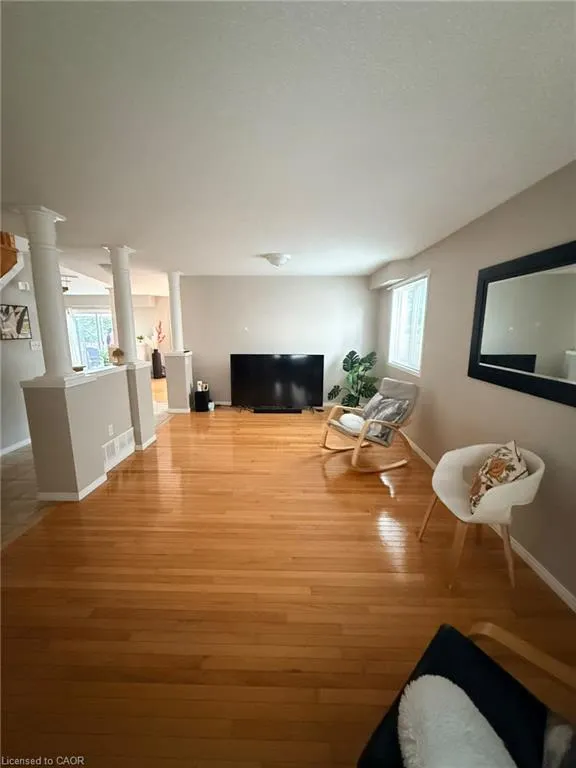 424 Newport Drive