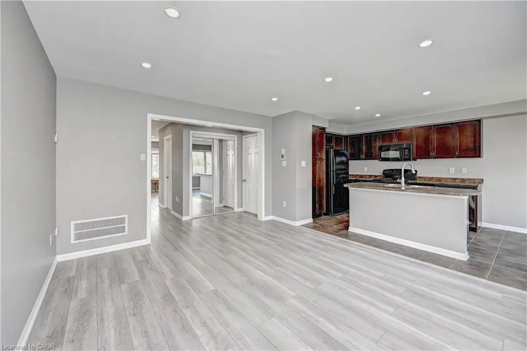 103 Blackbird Circle